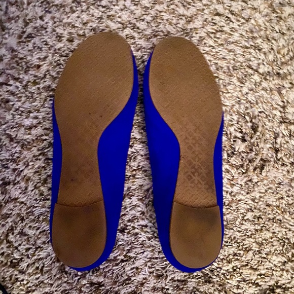 Eye catching Tory Burch flats - Picture 2 of 2